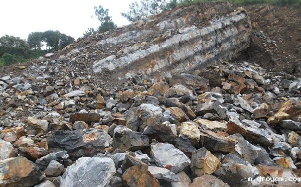 自钻式锚杆与砂浆锚杆在粉砂质板岩地质条件下施工对比 自钻式锚杆与砂浆锚杆在粉砂质板岩地质条件下施工对比