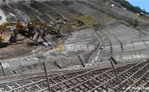 锚杆孔径和锚杆直径的关系