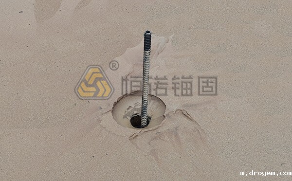 锚杆钻孔过程中的注意事项有哪些