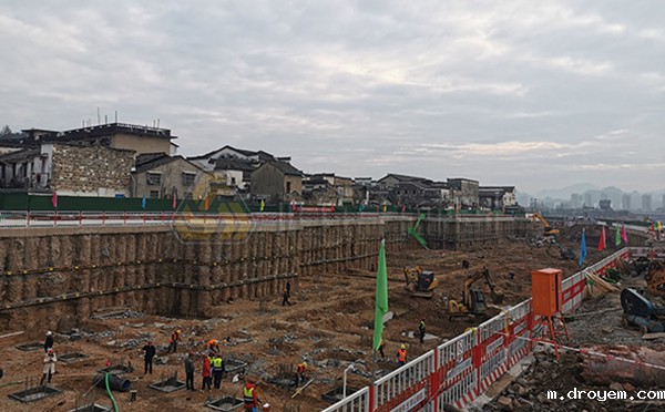 安徽黄山屯溪滨江西路步行街基坑支护
