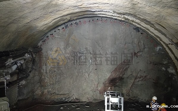 玉磨铁路勐养隧道管棚支护项目 玉磨铁路勐养隧道管棚支护项目